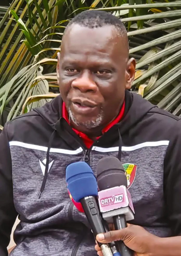 Le sélectionneur Elie Ngoya à du pain sur la planche.
