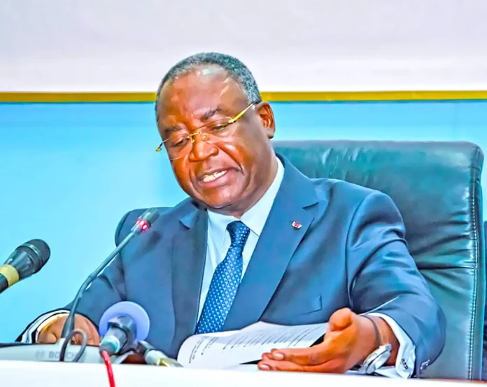 Le ministre Jean Rosaire Ibara 2 Le ministre Jean Rosaire Ibara