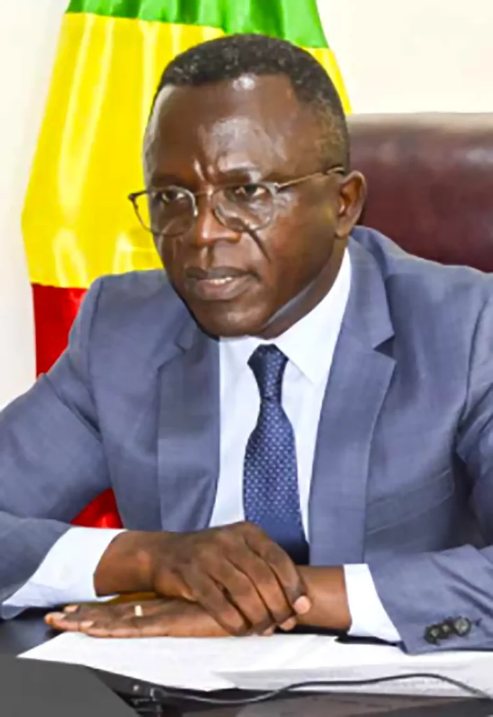 Le ministre delegue au budget Ludovic Ngatse