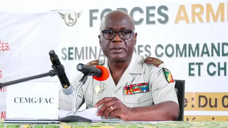 ARMEE : Pour une gestion efficace des personnels et matériels ARMEE : Pour une gestion efficace des personnels et matériels