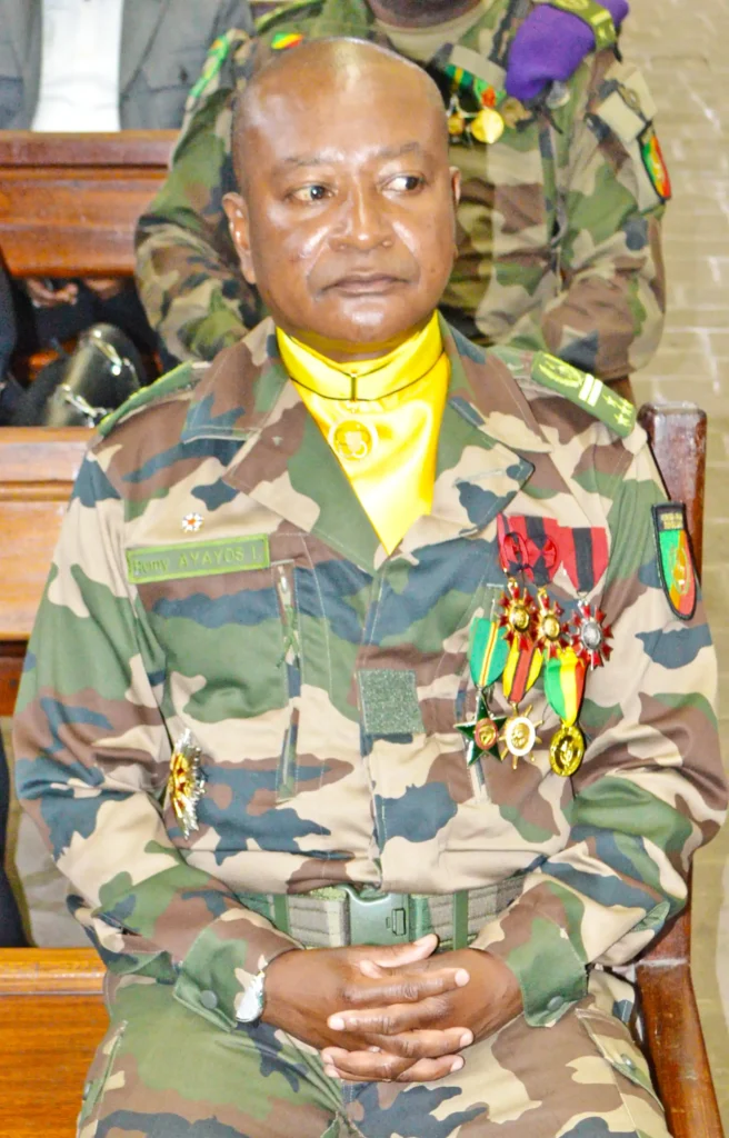Le colonel major Remy Ayayos Ikounga C 0002 1