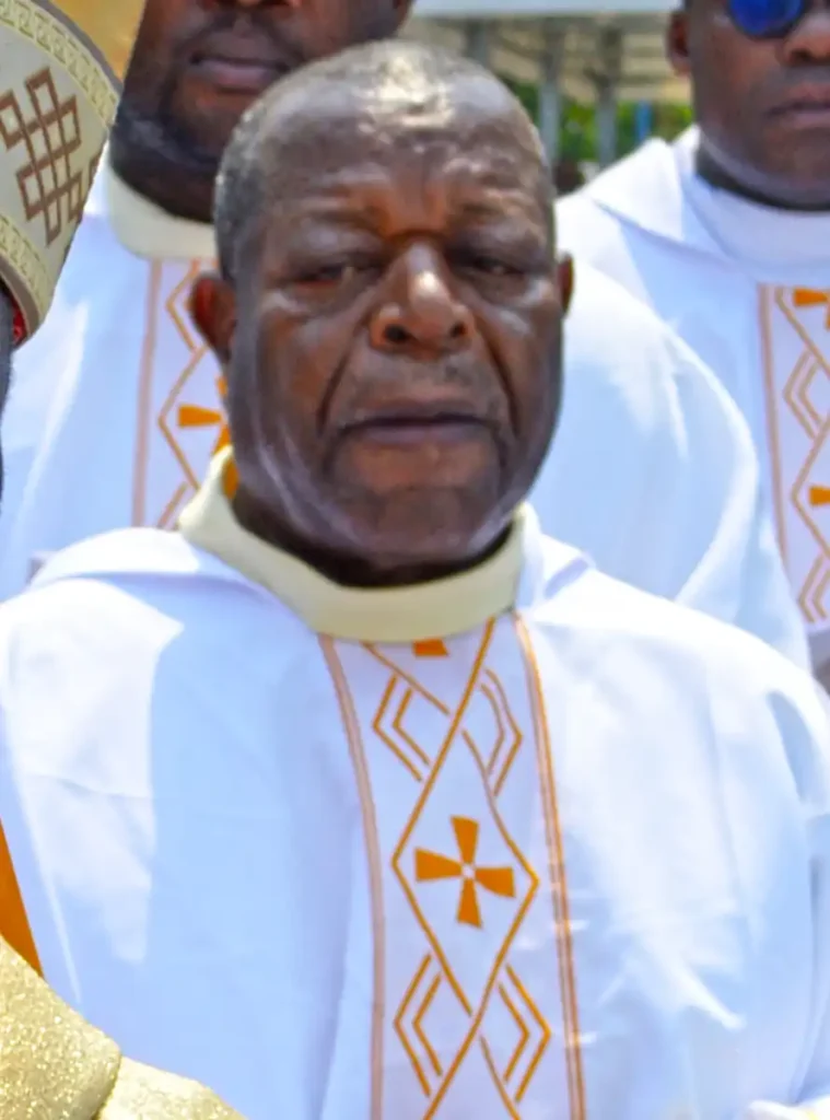 Pere Constantin Kabasubabu