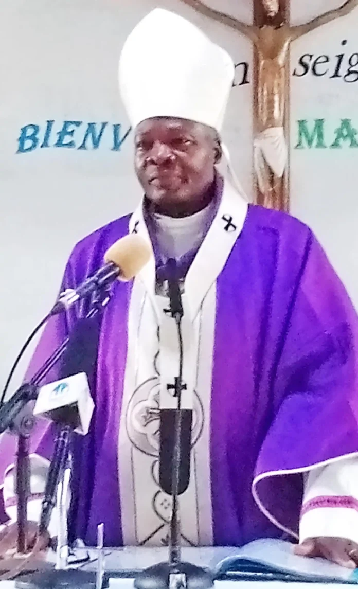 Mgr l'archevêque