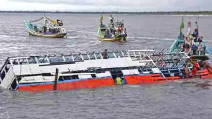 Ces embarcations de fortune sèment souvent la mort en Rdc