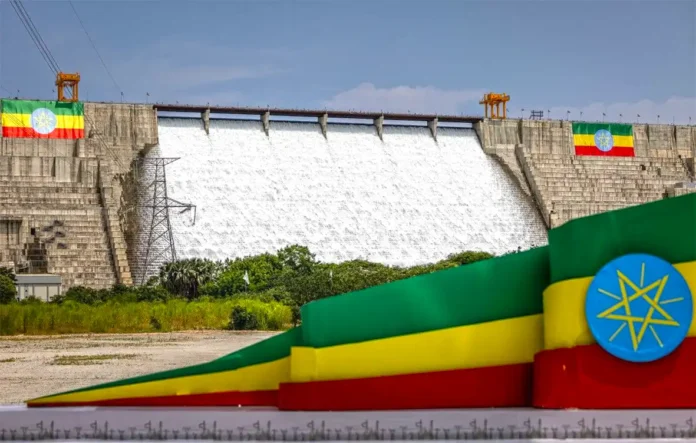 Le gigantesque barrage désormais achevé
