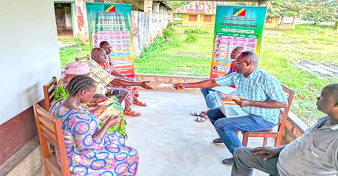 CRS RoC GAVI, Photo de la réunion de pré-test du spot radio (en Francais) sur la vaccination de routine à Impfondo, le vendredi 19 septembre 2025