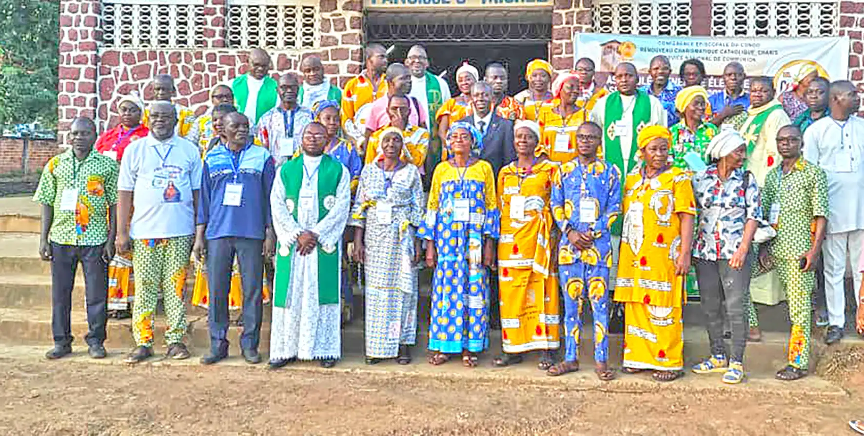 ASSEMBLEE NATIONALE ELECTIVE DU RENOUVEAU CHARISMATIQUE : L’Eglise du Congo dotée désormais d’un service national de communion 1 Madingou 2 1
