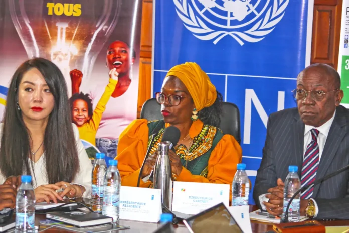 Mmes Christina Huying, Adama Dian Barry et Frédéric Manienz