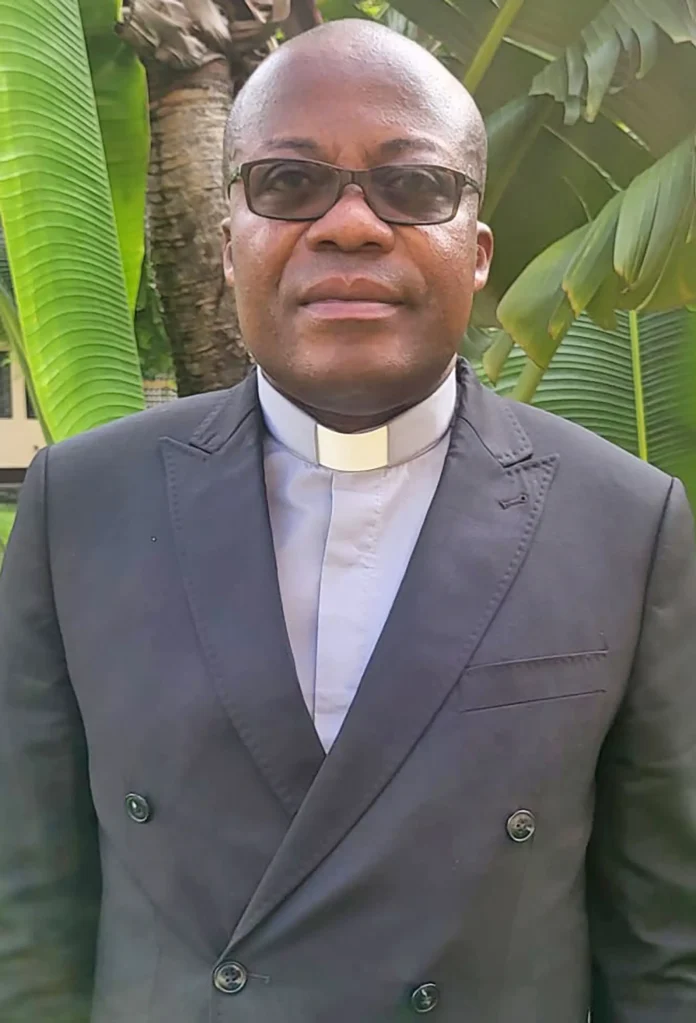Père Barthel Christel Ganao