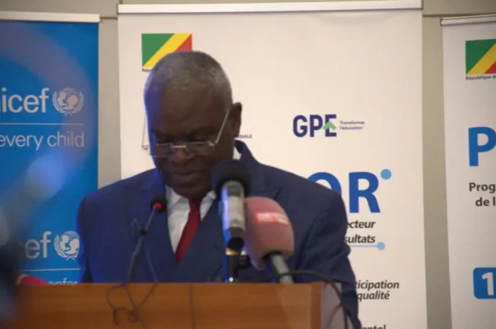 Le Premier ministre Anatole Collinet Makosso, au lancement des projets éducatifs