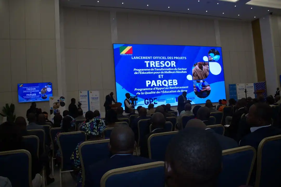 EDUCATION : Les projets TRESOR et PARQUEB, pour la transformation de l’école congolaise 2 Une vue de la salle pendant le lancement