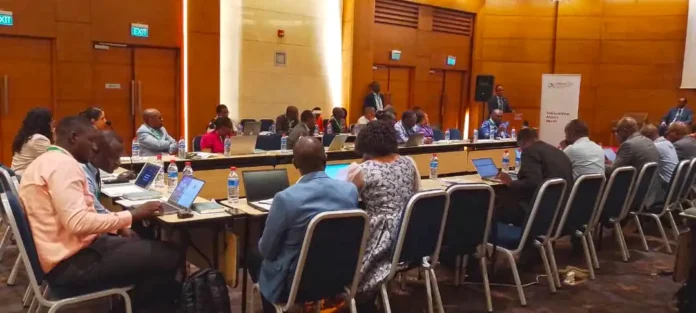 Une vue des participants à la réunion