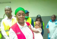 AFFAIRES SOCIALES : Lydie Pongault en descente sur le terrain