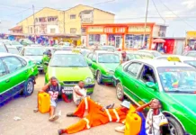 BRAZZAVILLE FACE AUX PENURIES | Carburant, eau et électricité: le calvaire